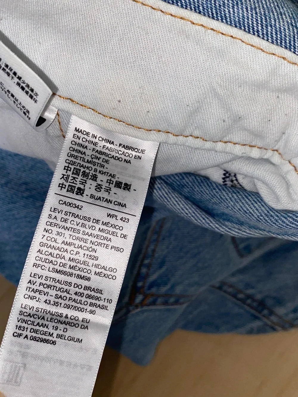 Levis classic levi